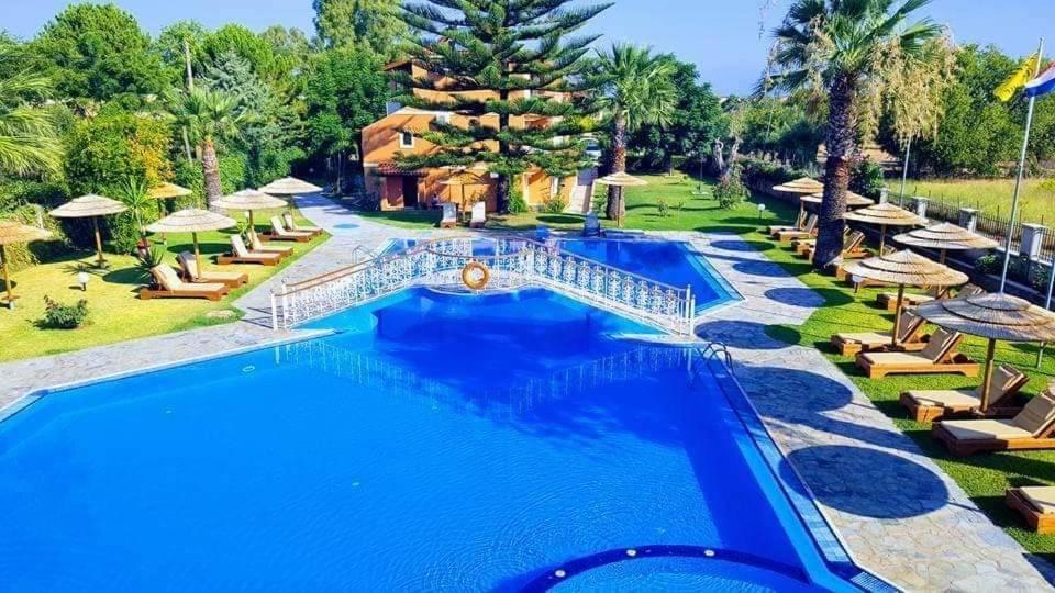Hellens Village Almiros Beach Exterior foto